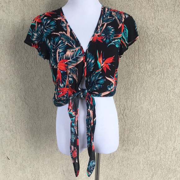 XIX Palms Tops - XIX Palms top